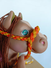Load image into Gallery viewer, Knotless Rope Halter (paracord)